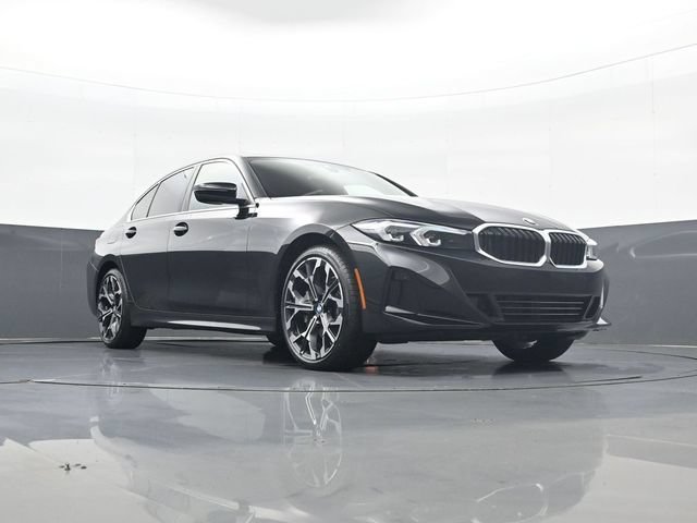Used 2025  BMW 330i xDrive image 23