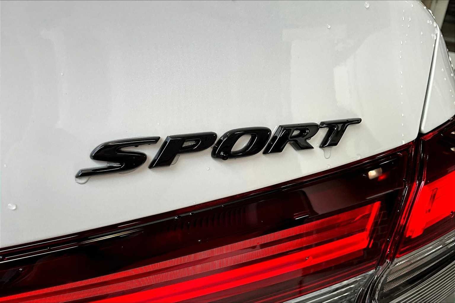 New 2026 Platinum White Pearl Honda 2WD SPORT image 8