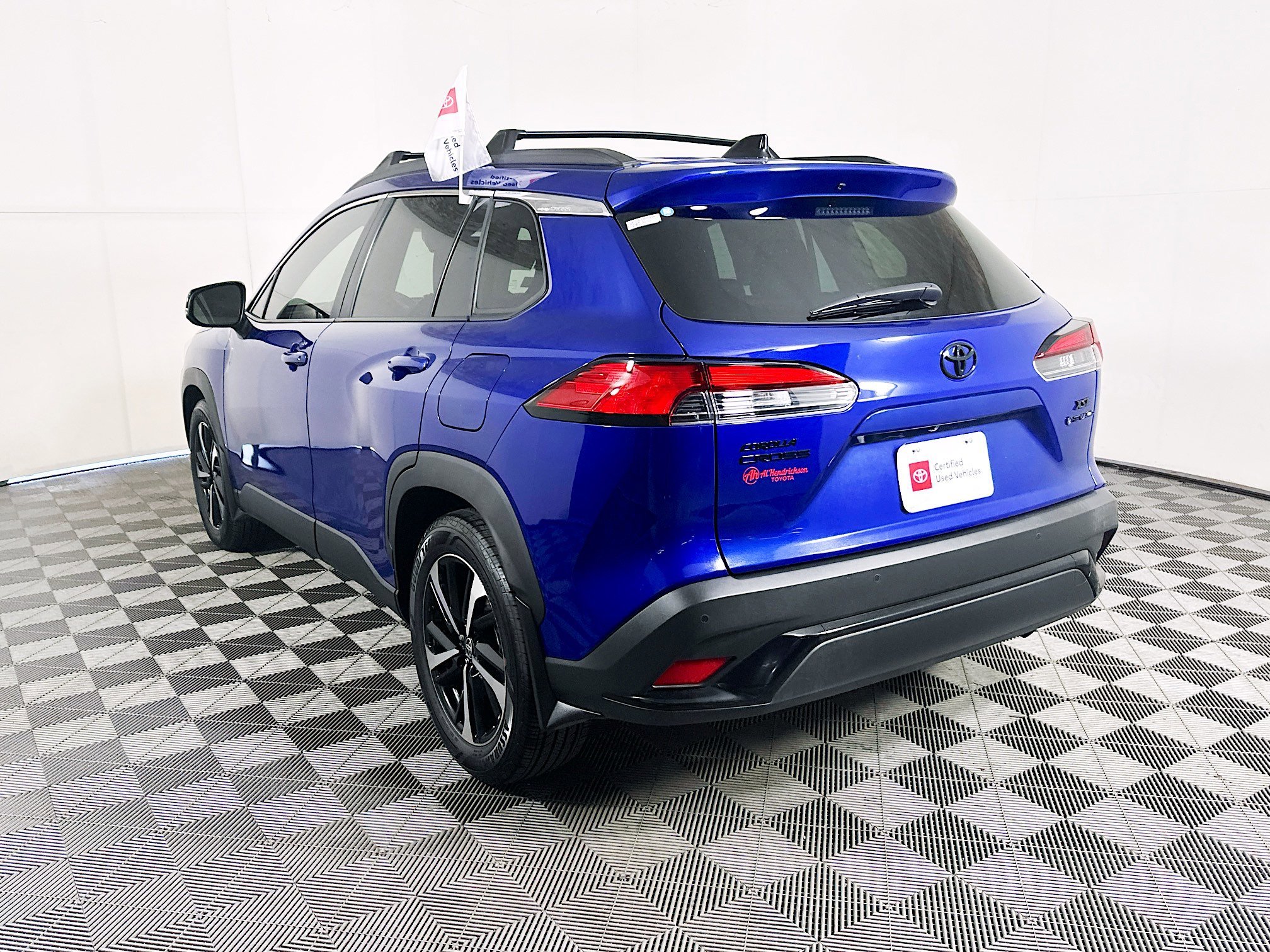 Used 2025 Blue Toyota Hybrid XSE image 5