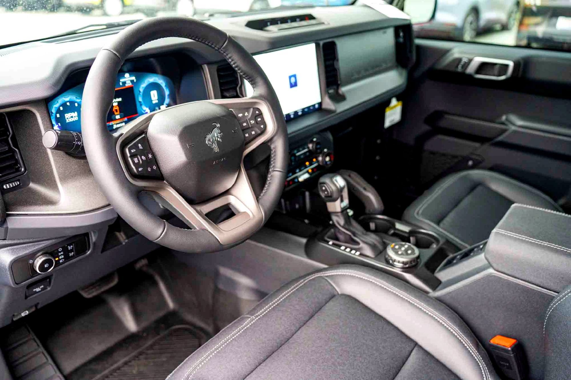 New 2026 Oxford White Ford Badlands image 10
