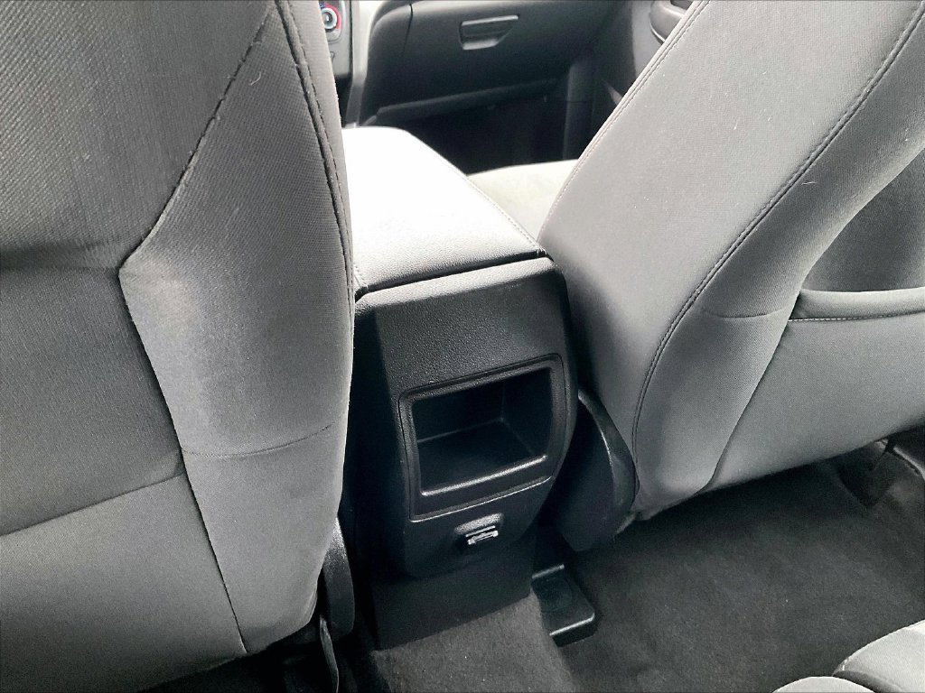 Used 2019 Silver Ford S image 27