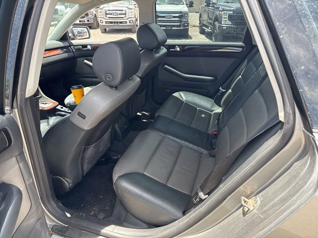Used 2004 Gray Audi 4.2 image 25
