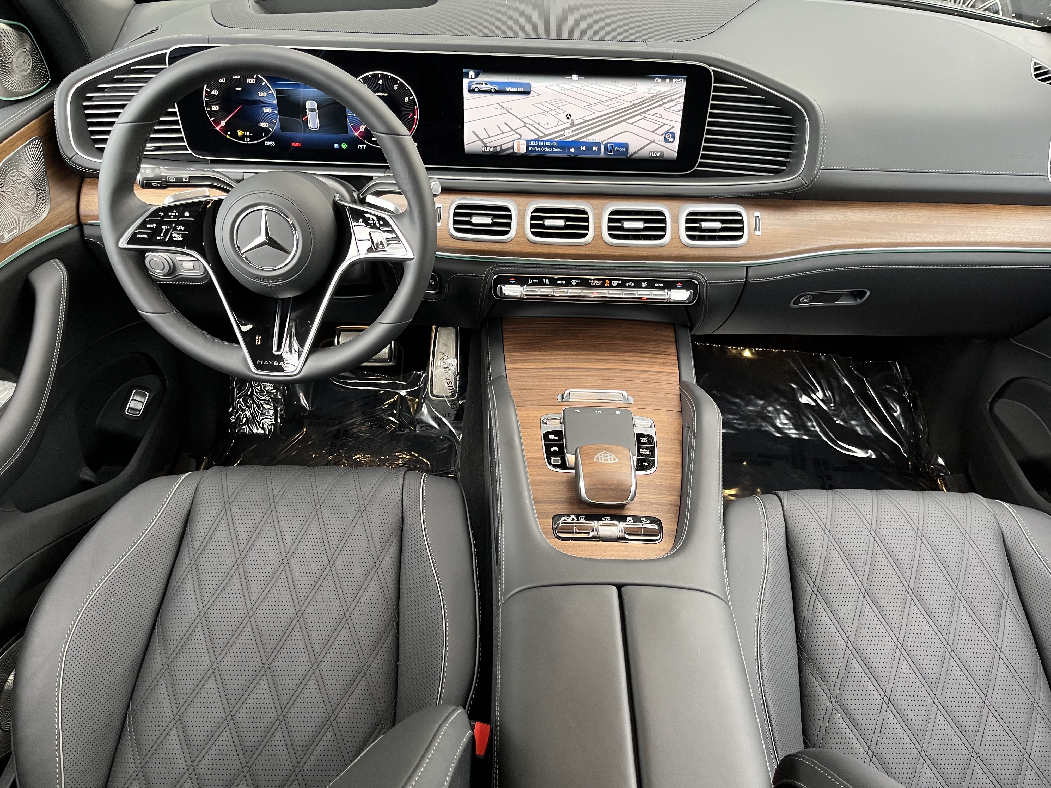 New 2026 Selenite Grey Metallic Mercedes-Benz Maybach GLS 600 image 48