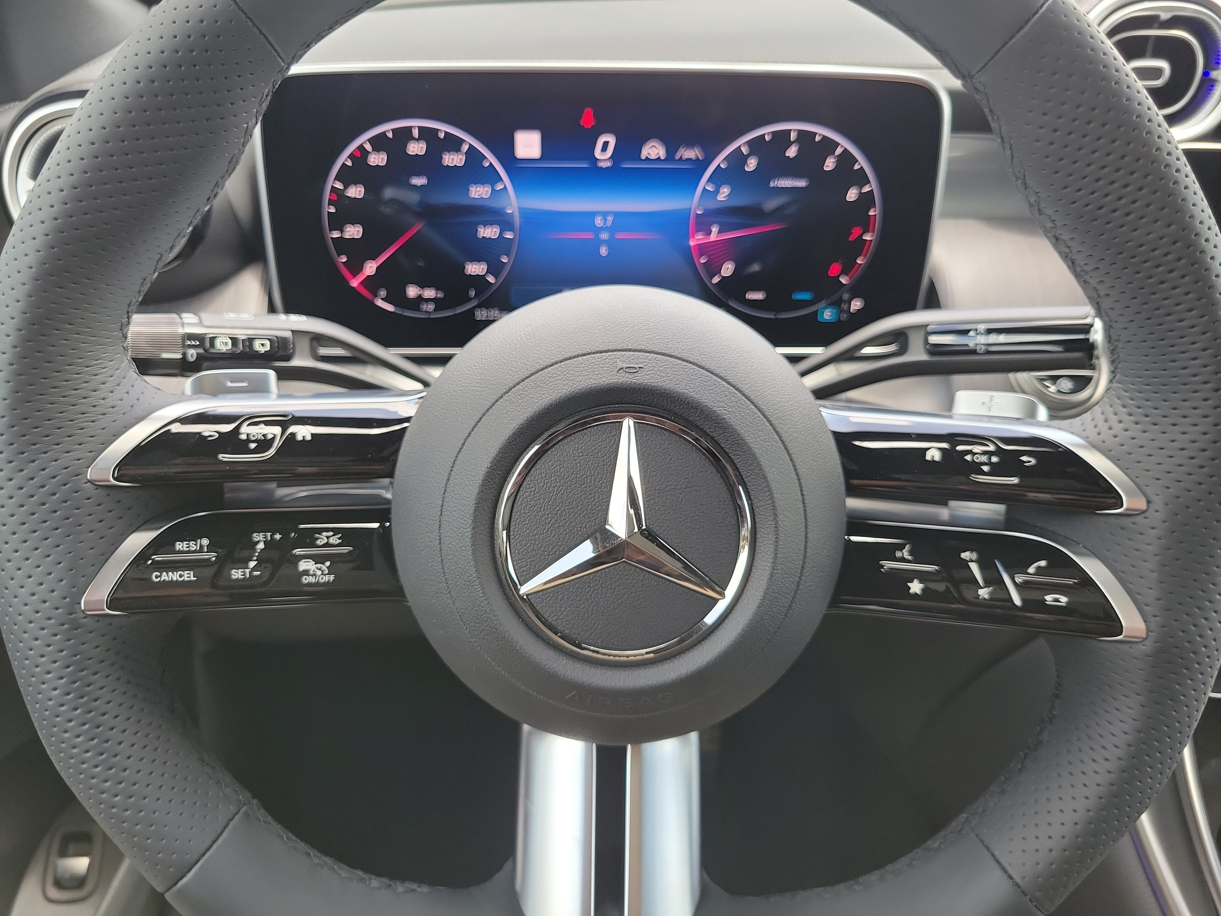 New 2026 Cirrus Silver Metallic Mercedes-Benz GLC 300 image 57