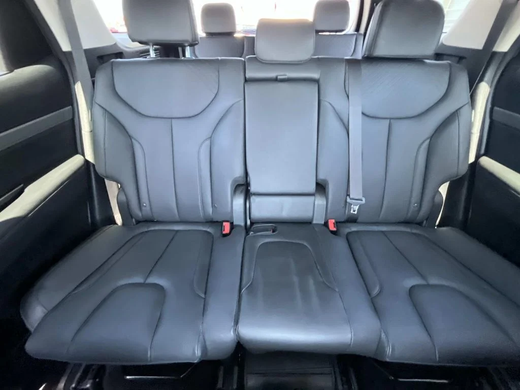 Used 2023 Blue Hyundai SEL image 30