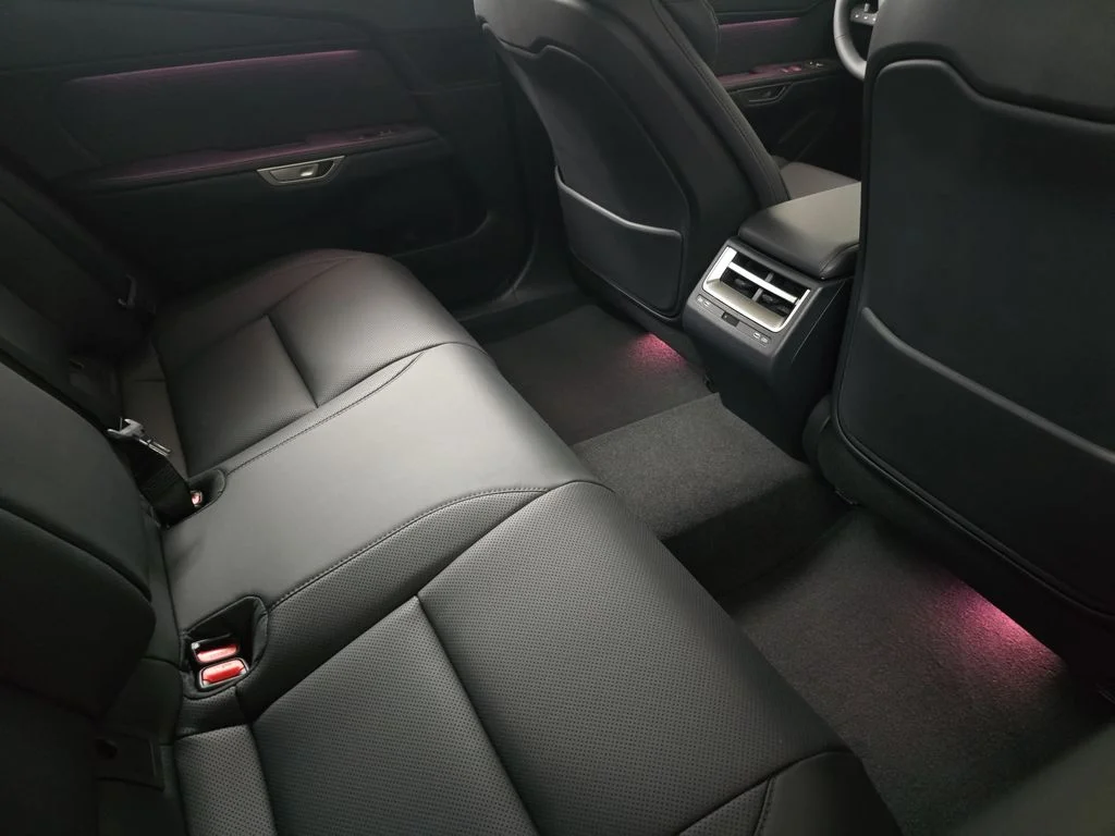 New 2026 Wavelength Lexus PREMIUM AWD image 11