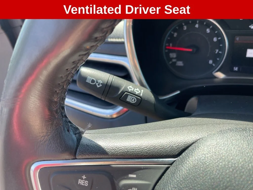 Used 2019 Gray Chevrolet Premier image 26