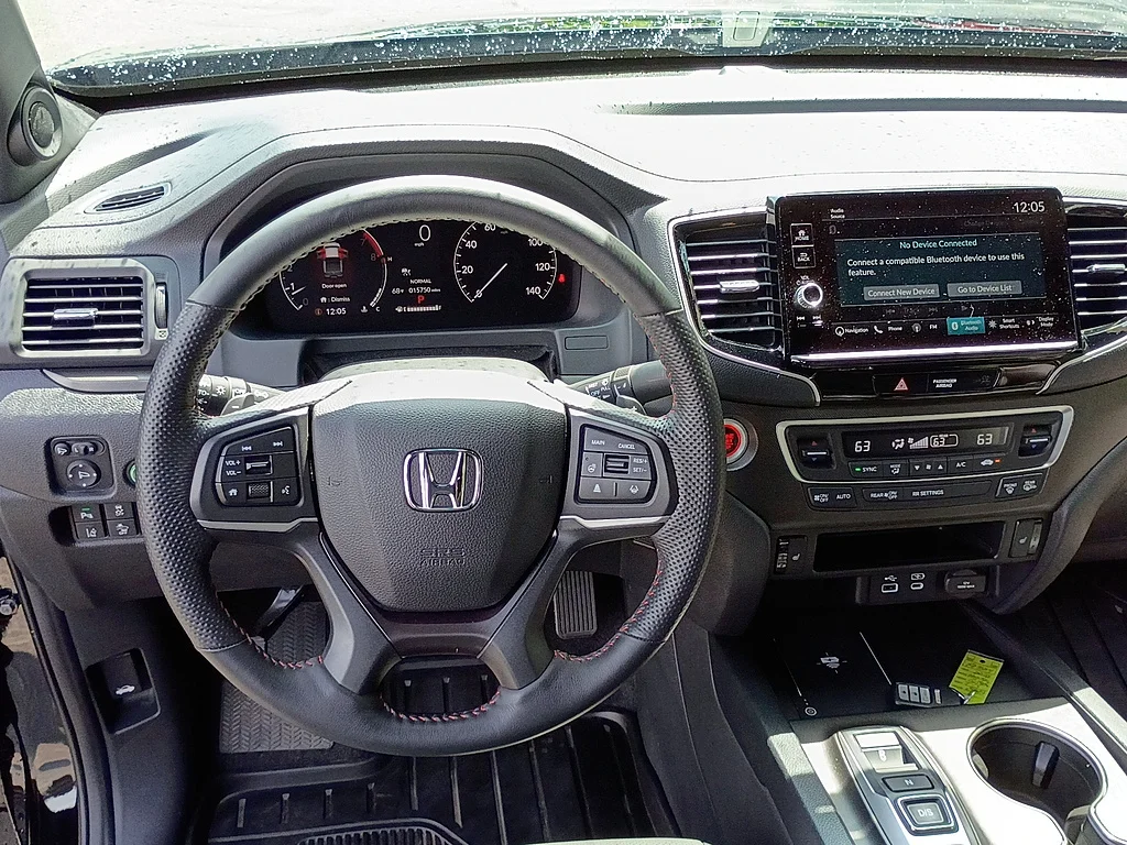 Certified Used 2024 Crystal Black Pearl Honda TrailSport image 12