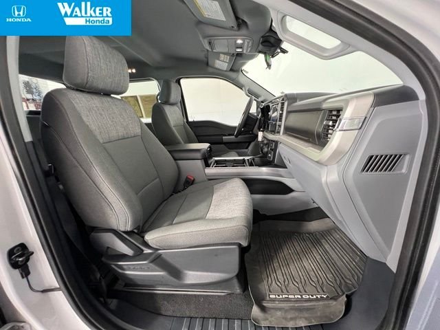 Used 2025 White Ford XLT image 42
