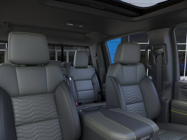 2026 Chevrolet Silverado 2500 HD ZR2 - Photo 24