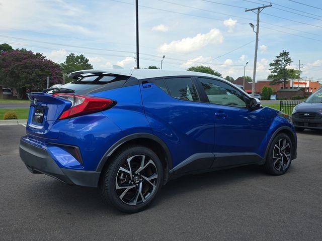 Used 2019 Blue Toyota XLE image 5