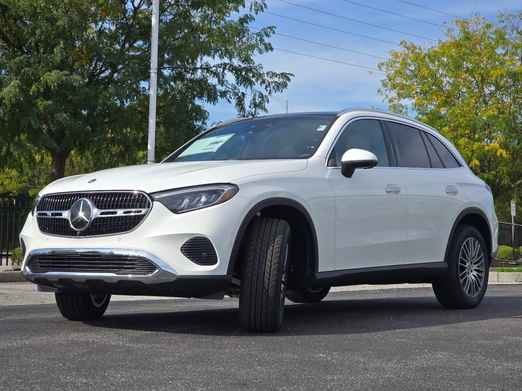 New 2027 Polar White Mercedes-Benz GLC 300 image 22