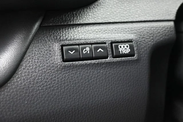 Used 2024  Toyota XLE image 15