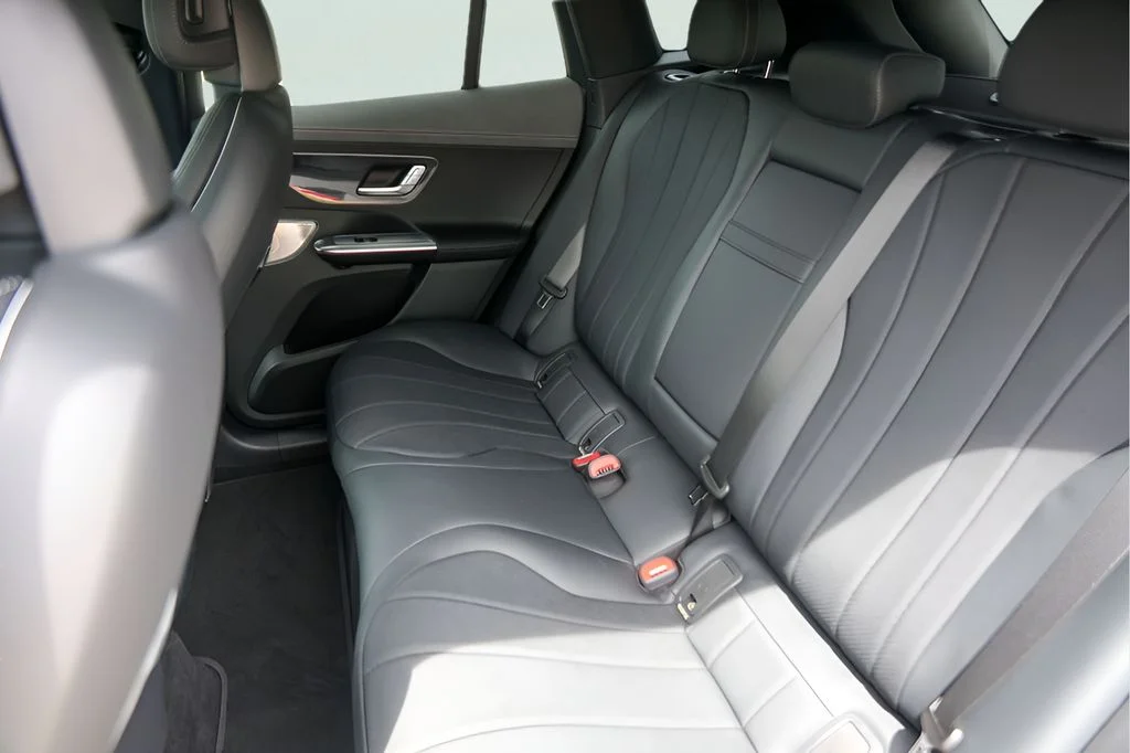 Used 2025 Black Mercedes-Benz 350+ SUV image 28