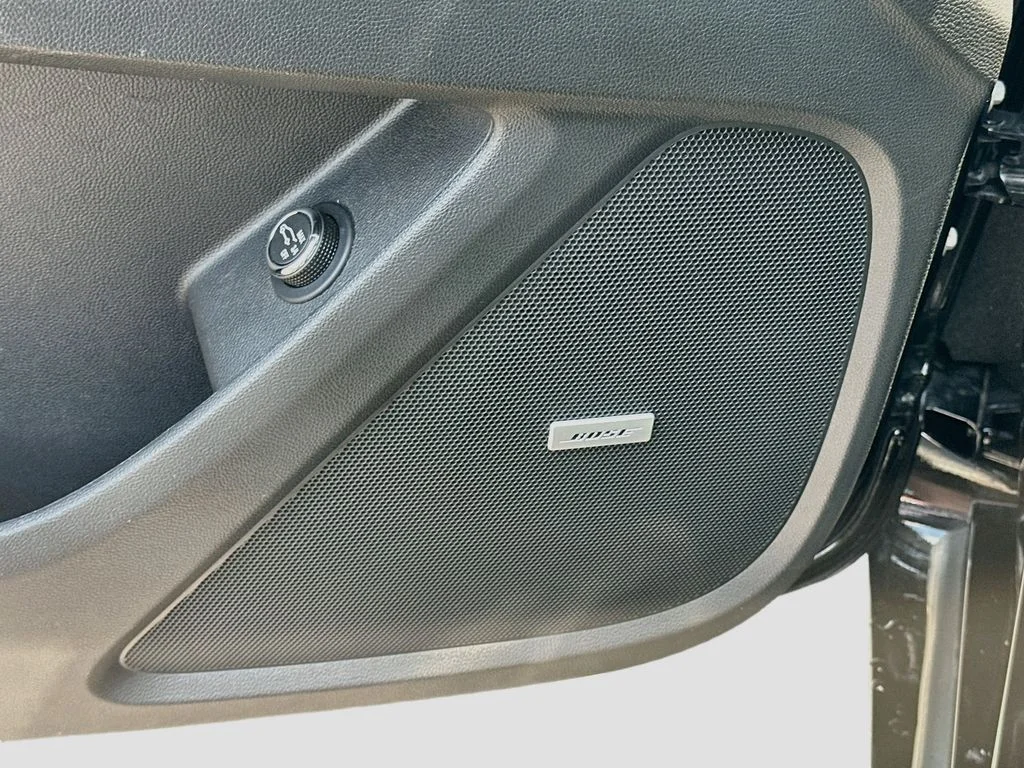Used 2023 Black Chevrolet Premier image 19
