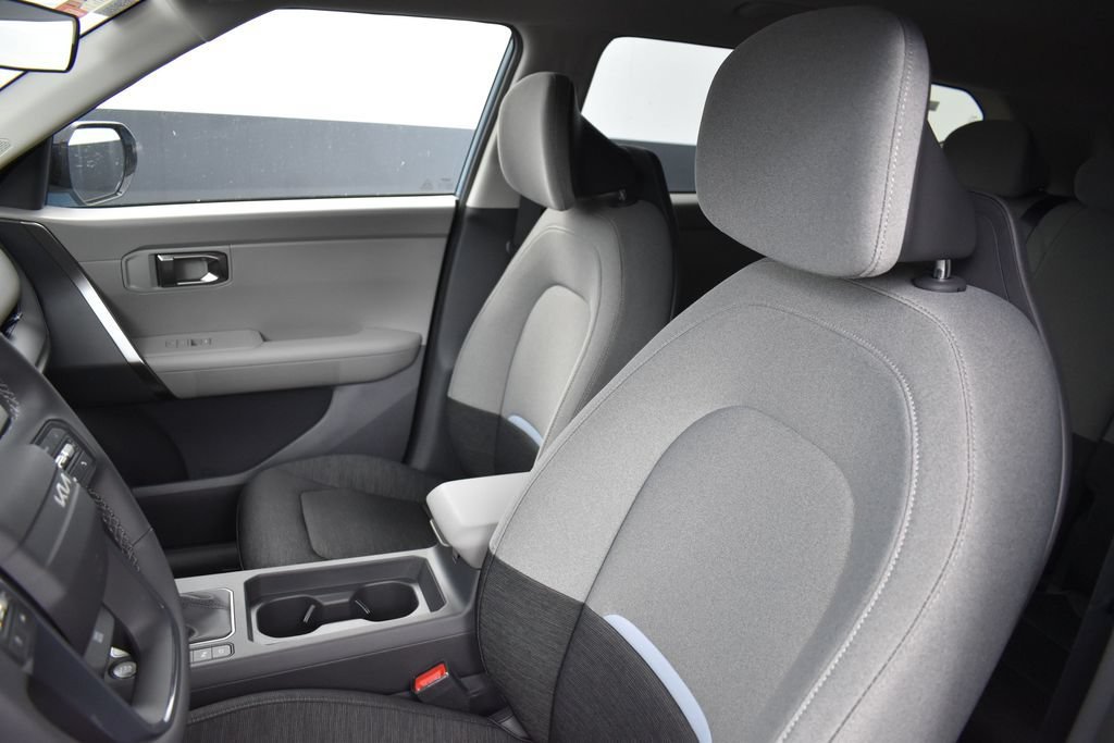 New 2027 Frost Blue / Black Roof Kia S image 9