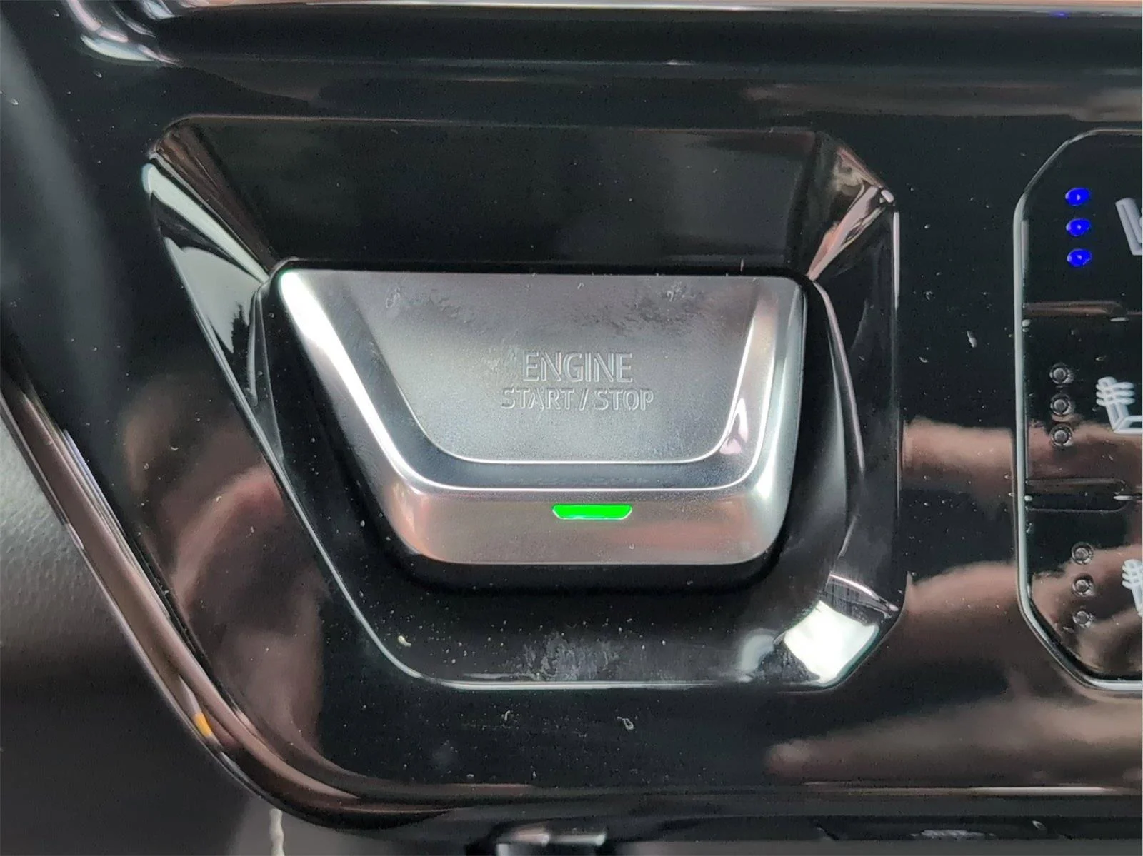 New 2026 Onyx Black GMC Denali Ultimate image 22