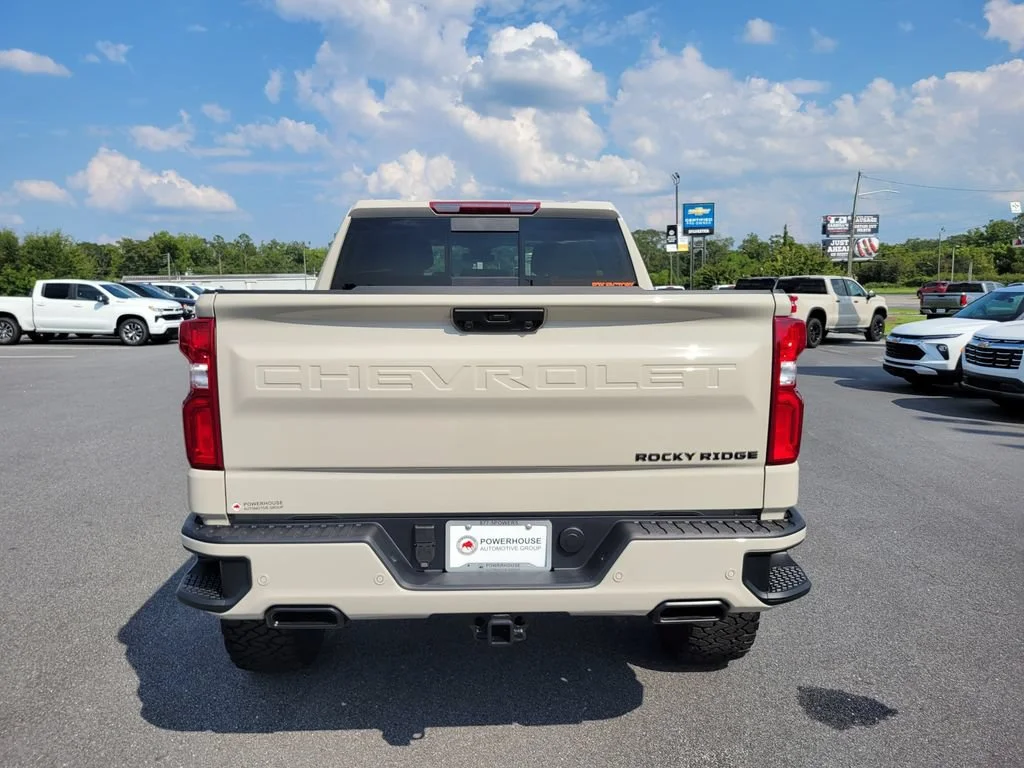 New 2026 White Sands Chevrolet RST image 5