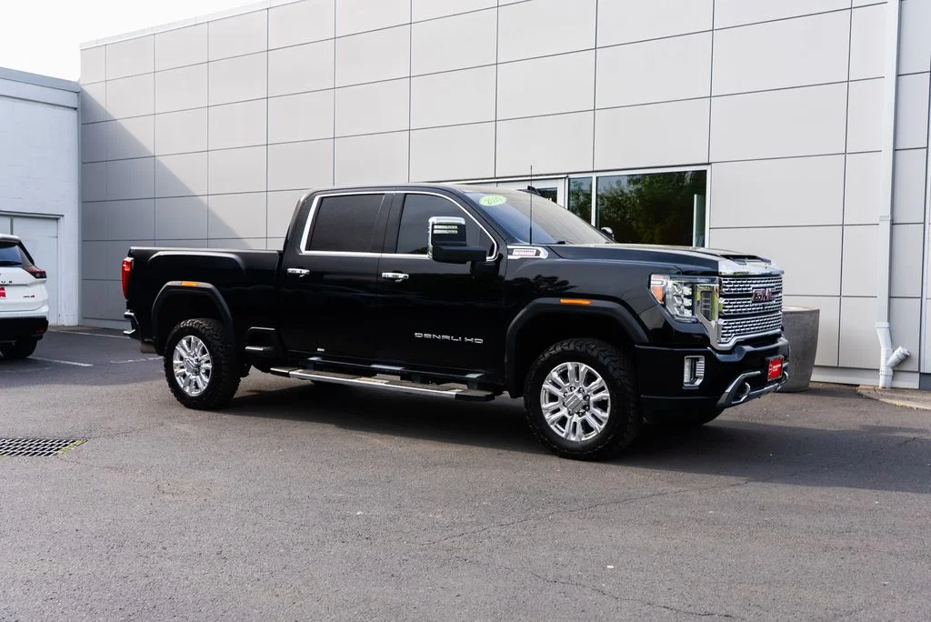 Used 2020 Black GMC Denali image 31