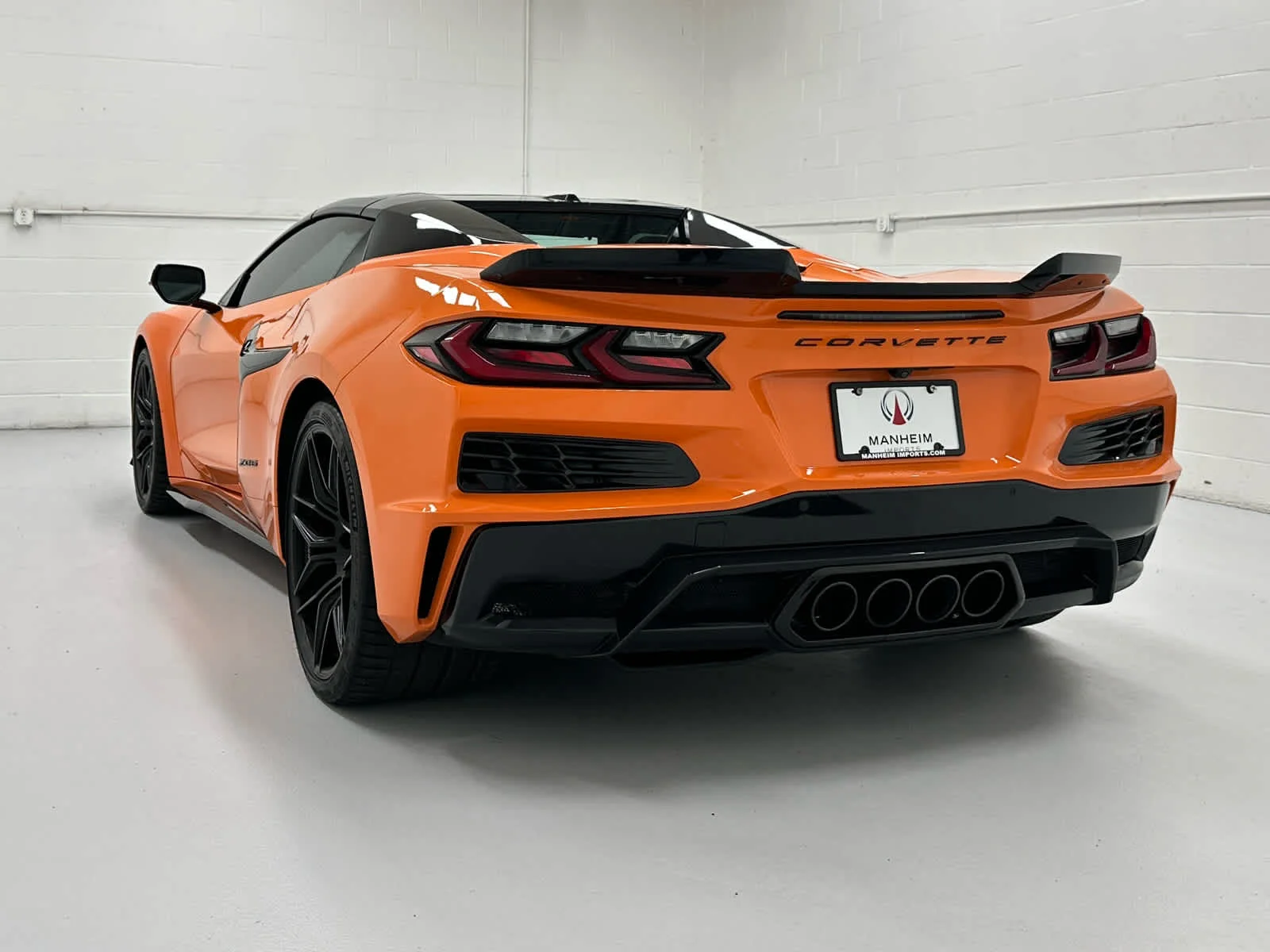 Used 2023 Amplify Orange Tintcoat Chevrolet 2LZ image 15