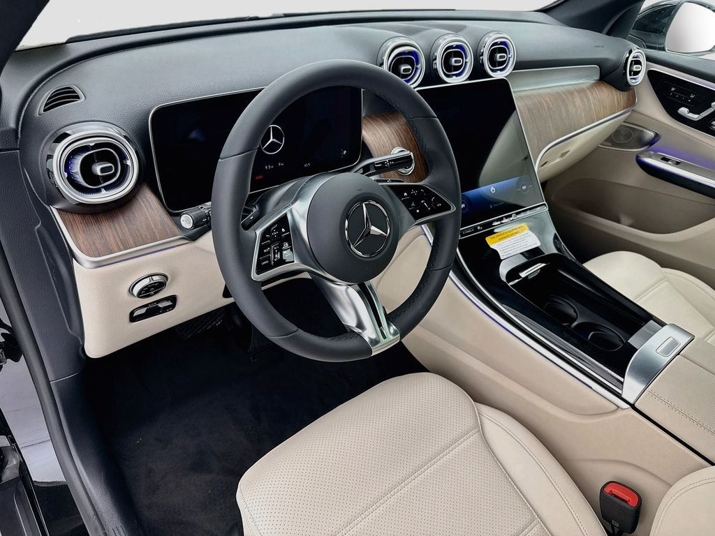 New 2027 Obsidian Black Metallic Mercedes-Benz GLC 300 image 9