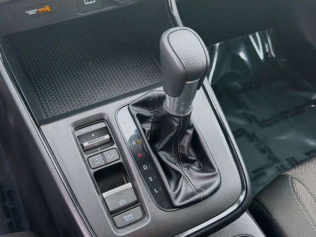 Used 2025  Honda LX image 15