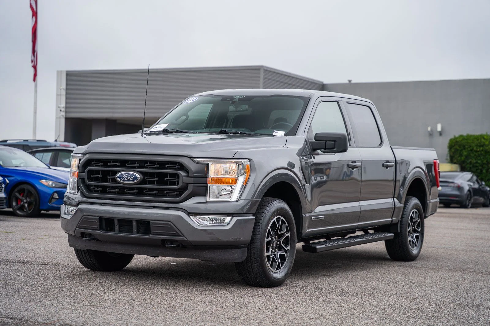 Used 2022  Ford XLT image 3
