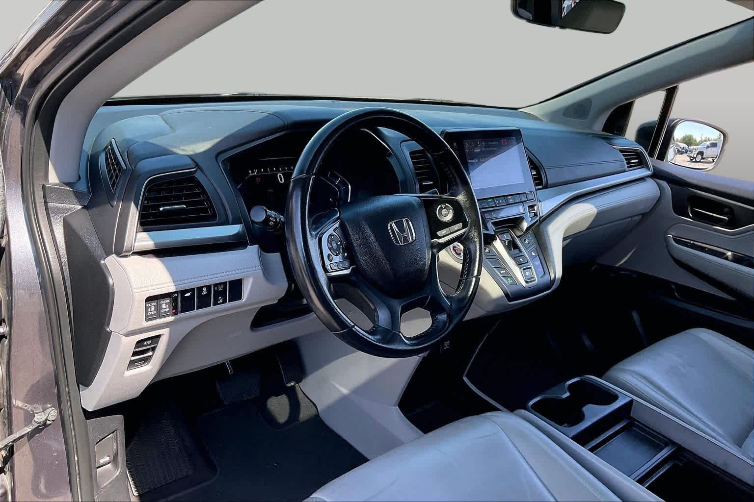 Used 2019 Modern Steel Metallic Honda EX-L image 16