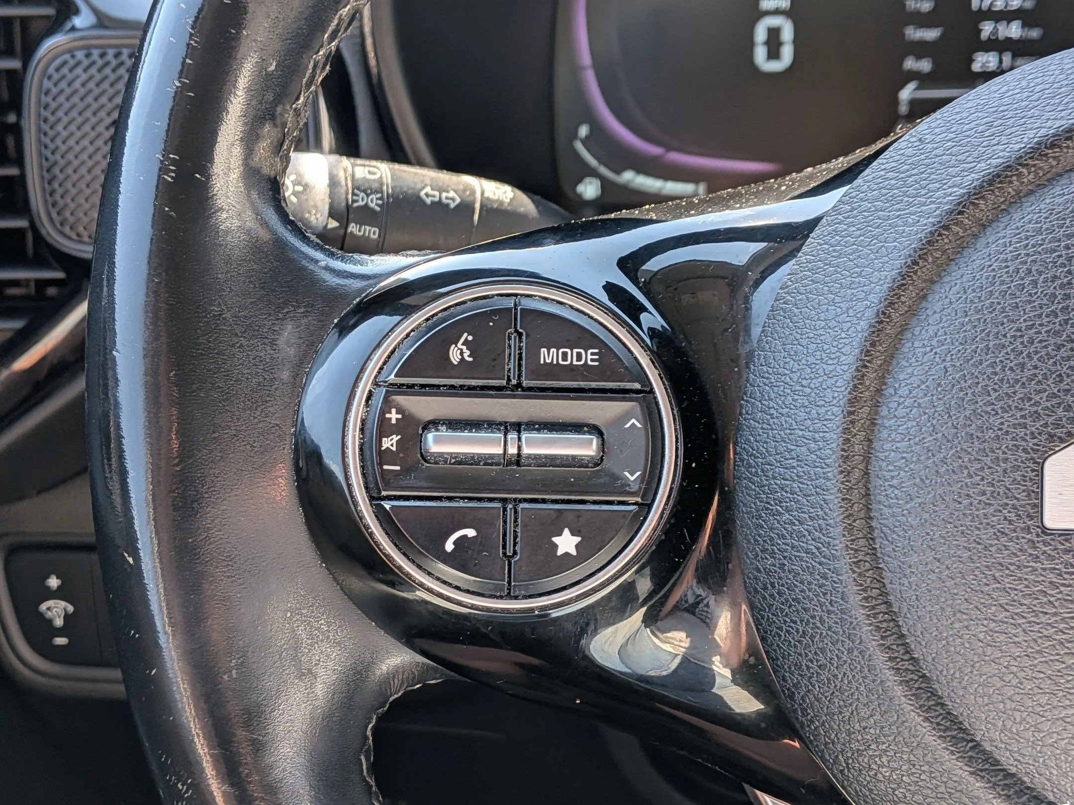 Used 2023 Gravity Gray Kia EX image 16
