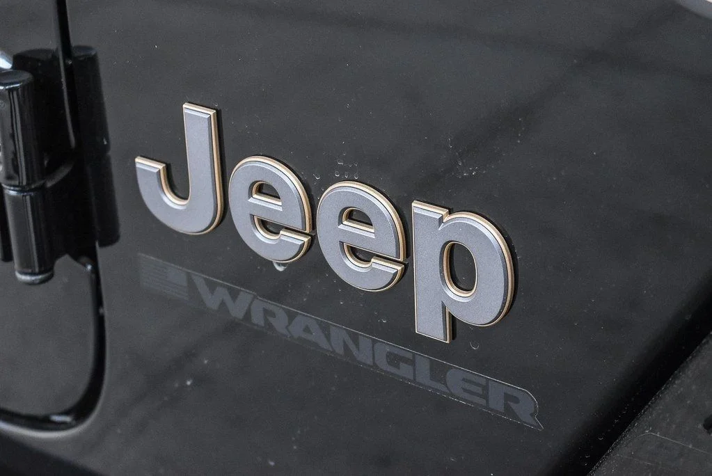 2025 Jeep Wrangler 4-Door Rubicon 392 Final Edition - Photo 9