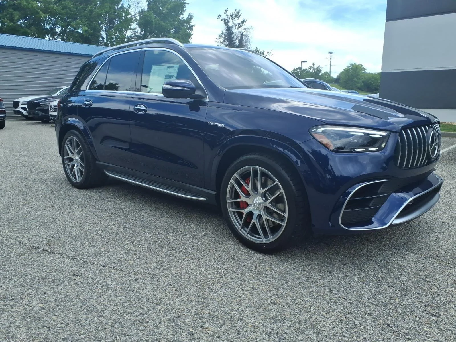 New 2026 Twilight Blue Metallic Mercedes-Benz AMG® GLE 63 S image 4