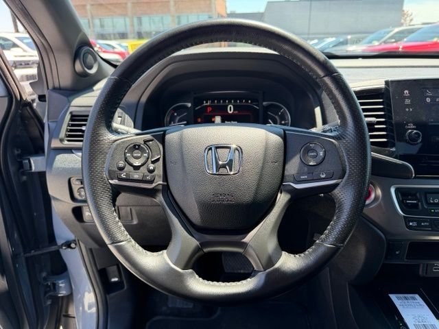 Used 2024 Gray Honda EX-L image 21