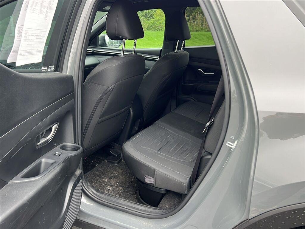 Used 2023 Hampton Gray Hyundai SEL image 8