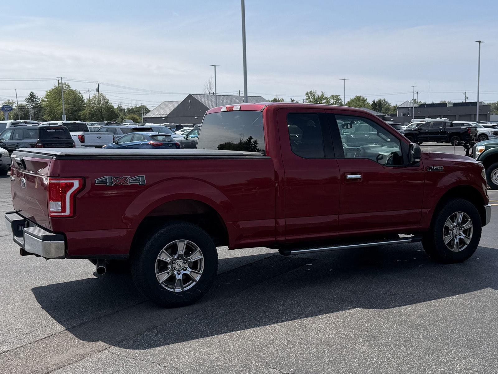 Used 2017 Ruby Red Metallic Tinted Clearcoat Ford XLT image 4