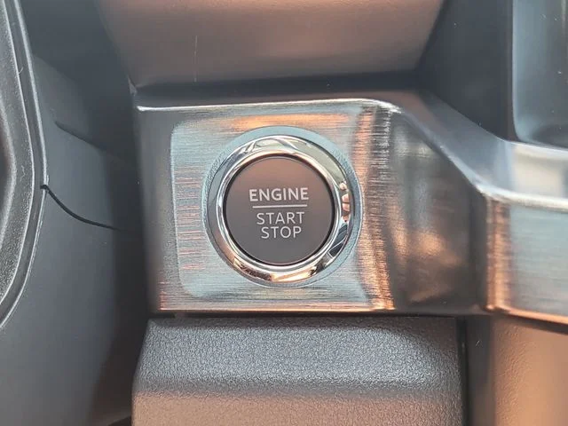 New 2026 Avalanche Ford Lariat image 30