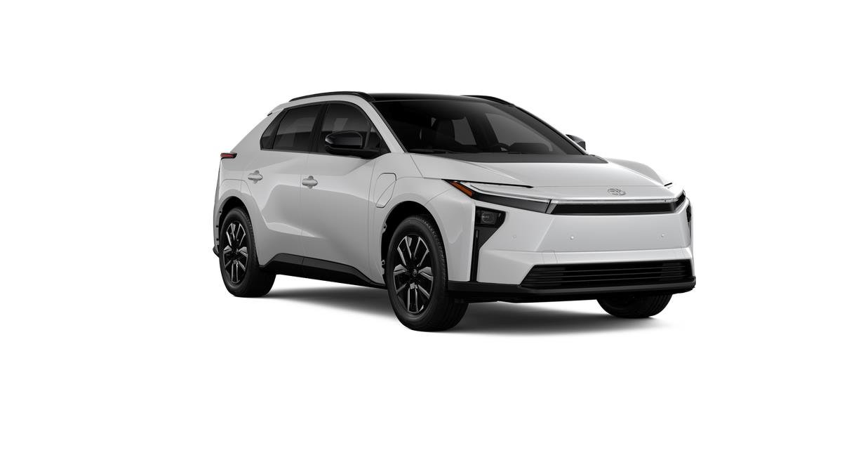 New 2026 Wind Chill Pearl <sup>1</sup> Toyota  XLE image 52