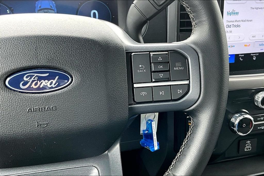 Used 2025 Blue Ford XLT image 11