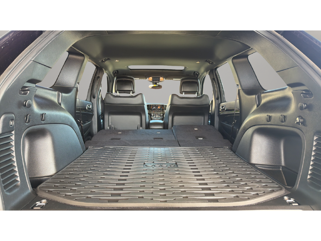 Used 2021 Red Jeep Limited image 17
