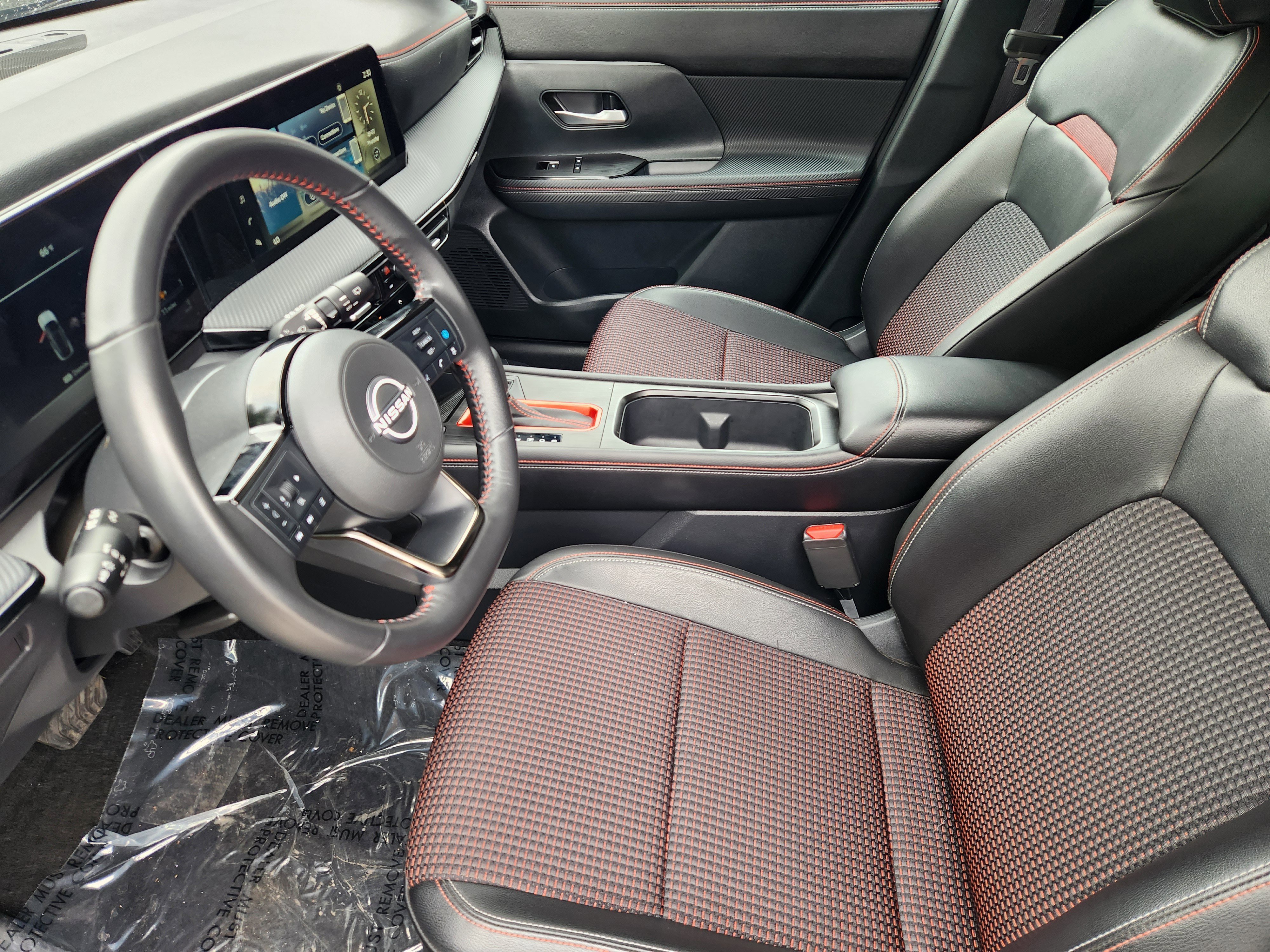 Certified Used 2025  Nissan SR image 13