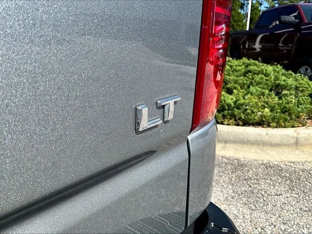 Used 2024 Gray Chevrolet LT image 28