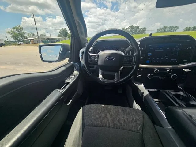 Used 2021 White Ford XL image 13