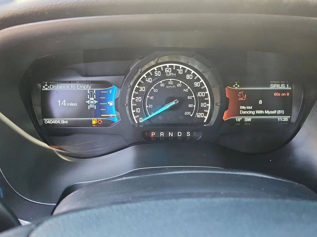 Used 2023 Red Ford Lariat image 21