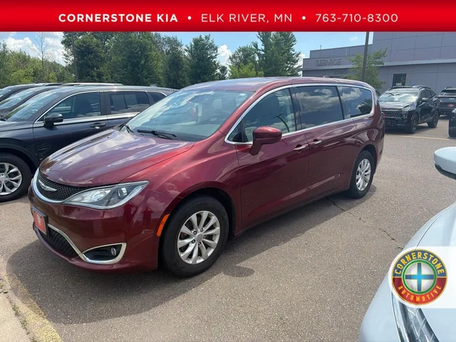 2020 Chrysler Pacifica Touring