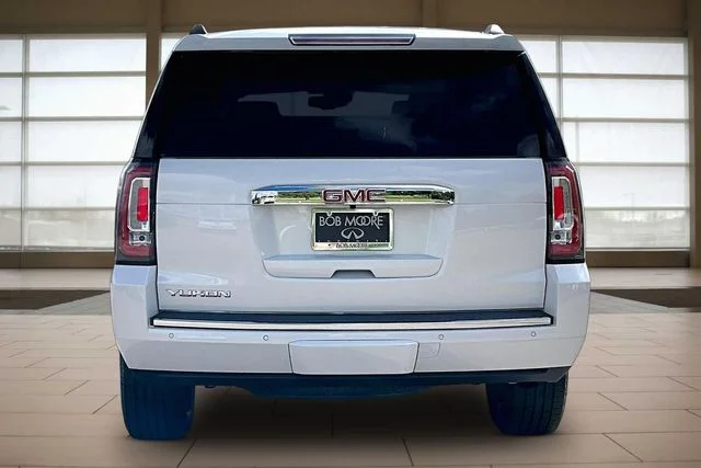 Used 2019 White GMC Denali image 4