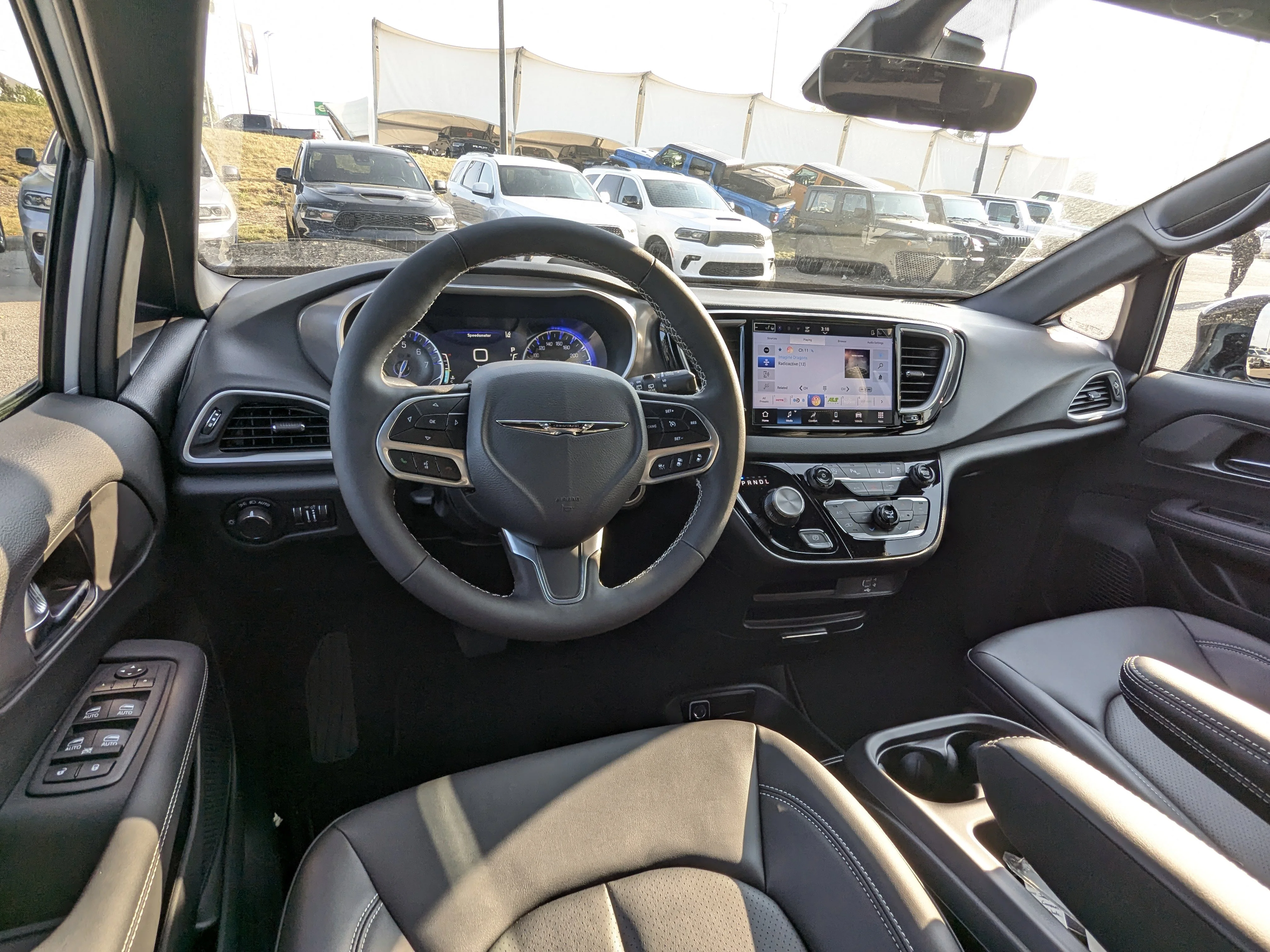 New 2026 Silver Chrysler SXT - Power Liftgate - Power Sliding Doors - Leather - Remote Starter & Tons More! image 24
