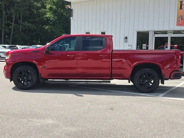 Used 2023 Red Chevrolet RST image 2