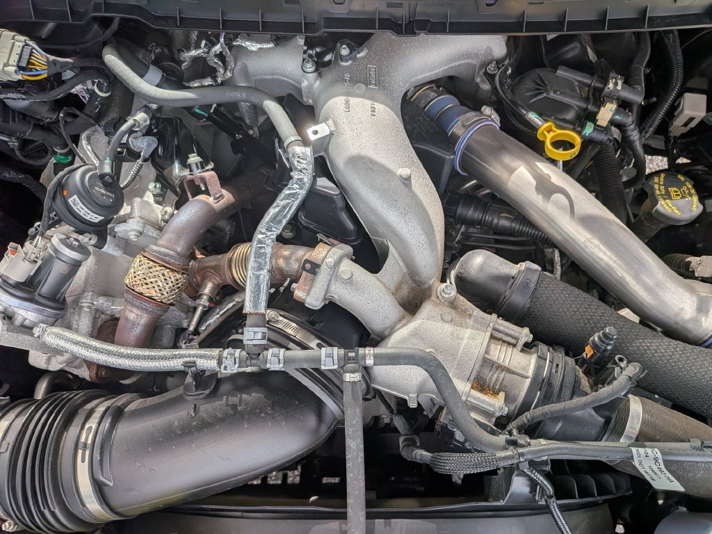 Used 2024 Black Ford Lariat image 10