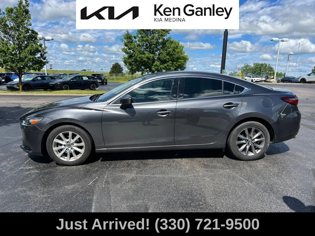 Used 2020 Gray Mazda Sport image 8