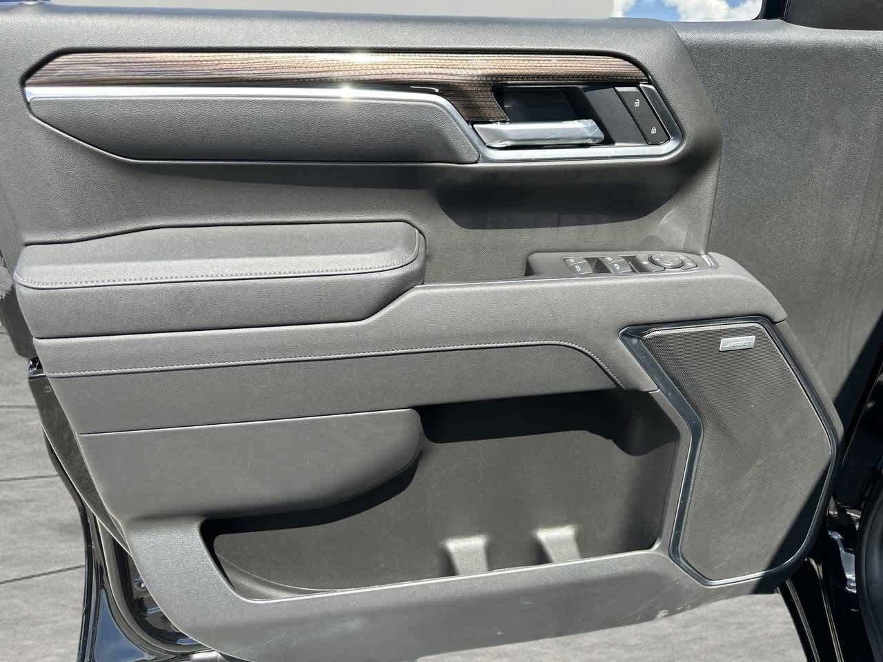 2025 Chevrolet Silverado 1500 RST - Photo 40