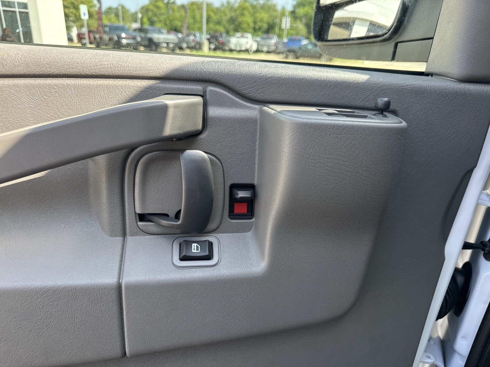 2026 GMC Savana Cargo Work Van - Photo 11